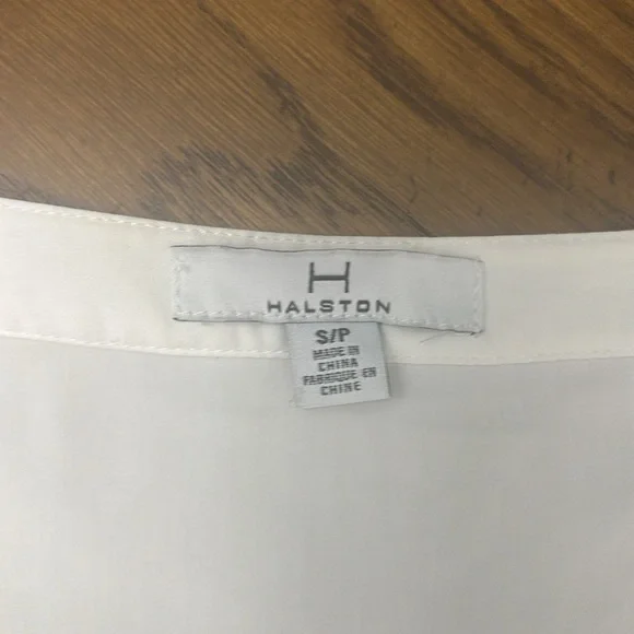 HALSTON Bell Sleeve White Top - Picture 3 of 10